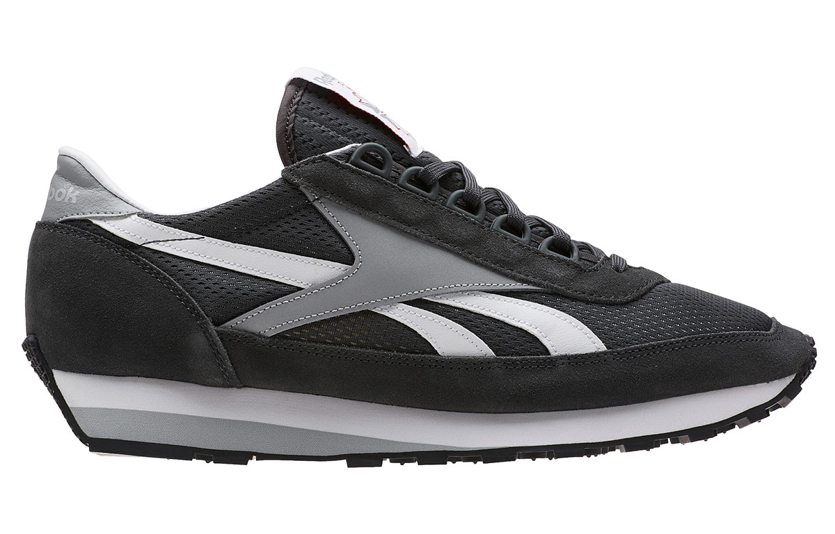 Order Reebok Aztec Retro 'Hitam' BD1667