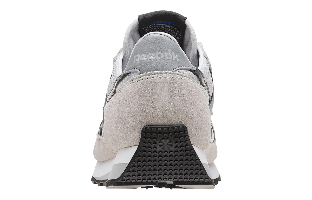 Purchase Reebok Aztec Retro 灰色 跑步鞋