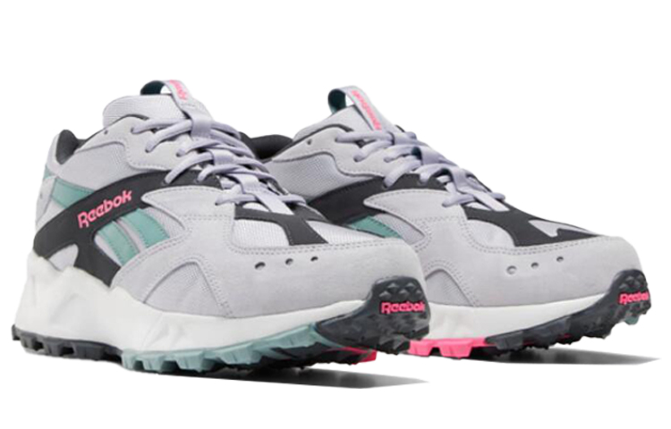 Lookbook Reebok Aztrek 93 冒險 灰色