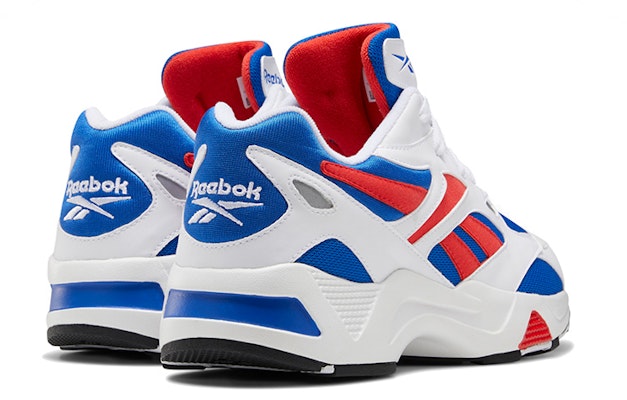 Reebok Aztrek 96 低筒 休閒運動鞋 男女款 白藍色 Shop Reebok Aztrek 96 低筒 休閒運動鞋 男女款 白藍色