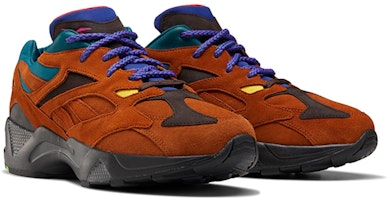 锐步 Aztrek 96 MU '潘通深根深钴蓝' FV3480 Lookbook 锐步 Aztrek 96 MU '潘通深根深钴蓝' FV3480