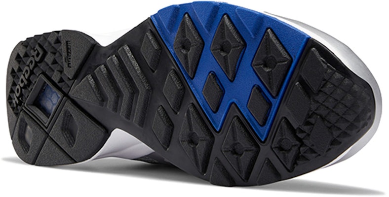 リーボック AZTREK メタリックシルバー/レッド DV9676 Details for リーボック AZTREK メタリックシルバー/レッド DV9676