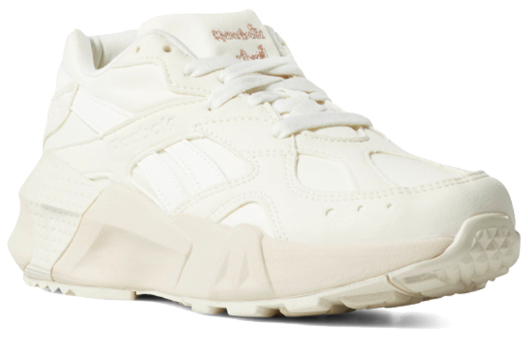 Lookbook Reebok Aztrek Double 93 ''Chalk'' Blanches Retro Vintage DV6260