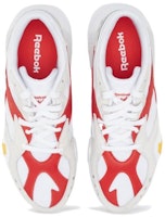 Reebok Aztrek Double 93 x Gigi Hadid 'Putih Merah' EF2928 Shop Reebok Aztrek Double 93 x Gigi Hadid 'Putih Merah' EF2928