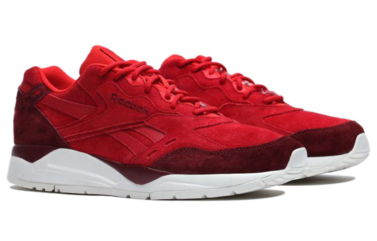 Lookbook Reebok Bolton Cp 'Dynamic Merah' V68921