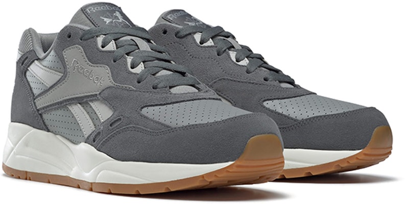 Reebok Bolton Essential '灰白色' 运动鞋 DV8754 Lookbook Reebok Bolton Essential '灰白色' 运动鞋 DV8754