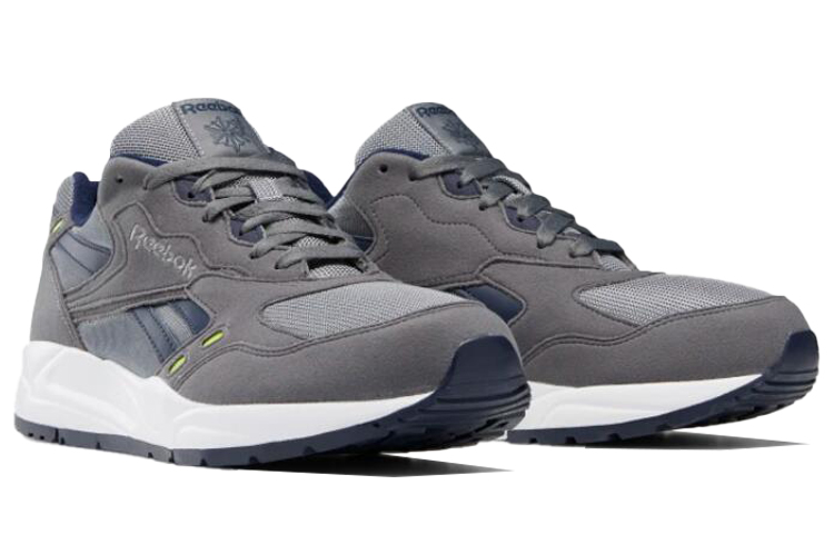 Lookbook Reebok Bolton Esencial DV5632