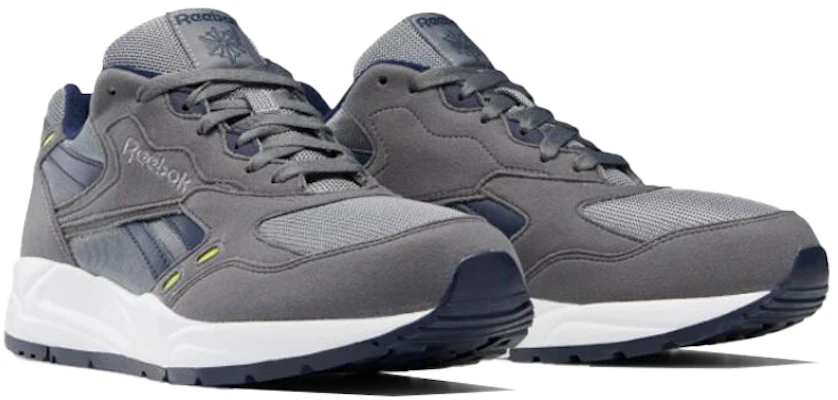 Reebok Bolton Esencial DV5632 Lookbook Reebok Bolton Esencial DV5632