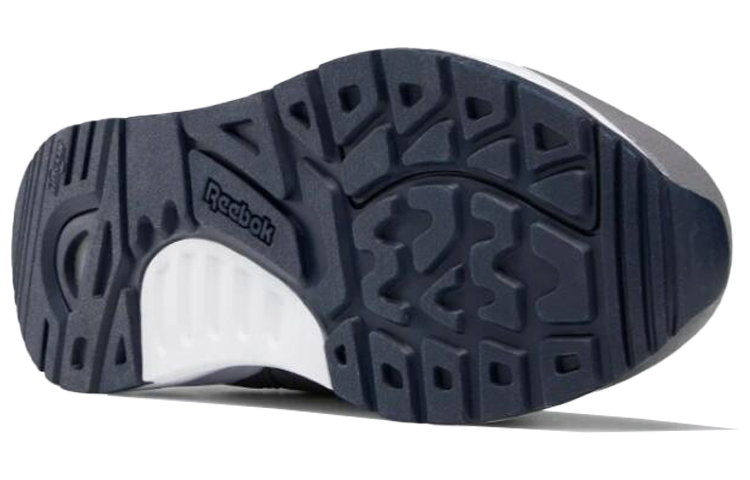 Details for Reebok Bolton Esencial DV5632