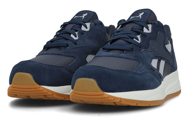 Lookbook Reebok Bolton Essential Mu ''Bleu'' DV8755