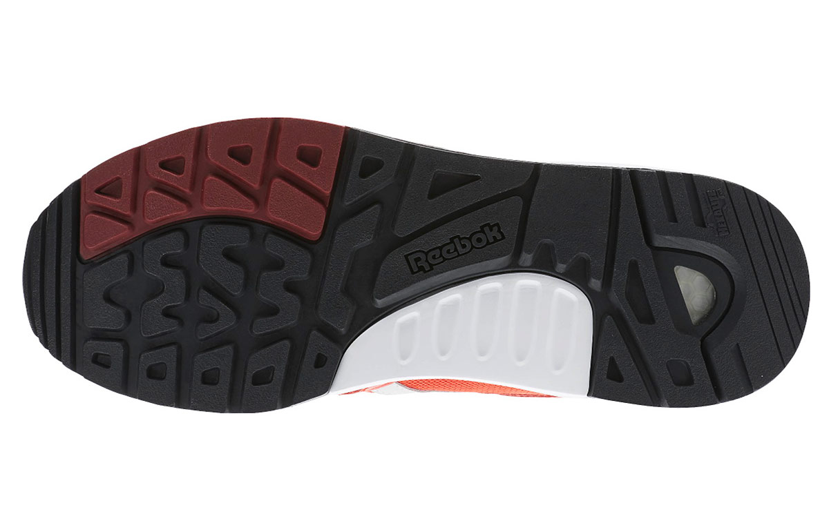 Details for Reebok Bolton Mt 紅色 跑步鞋