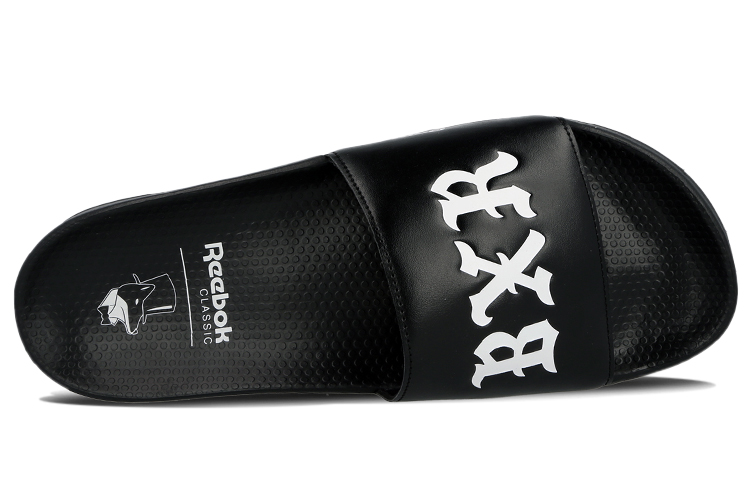 Lookbook Reebok BXR x Classic Slide Sepatu Atletik Kasual Unisex Hitam V66799