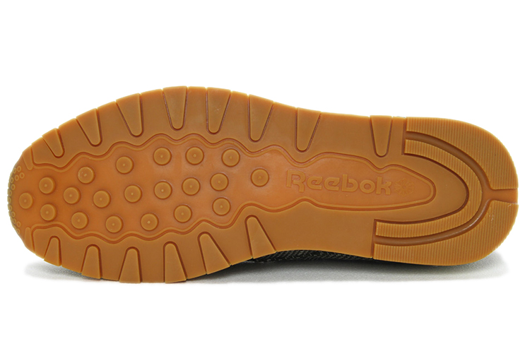 Shop Reebok 经典皮革 '深绿色' BS6237