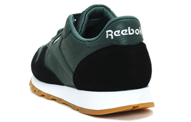 Lookbook 리복 CL 레더 '편안함과 내구성' (Reebok CL Leather 'Comfort & Durability') BS9746