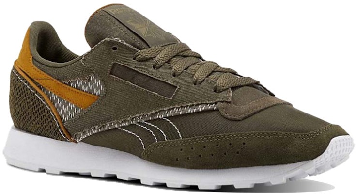 Reebok Classic 83 'Hijau Dakwat' CN4509 Shop Reebok Classic 83 'Hijau Dakwat' CN4509