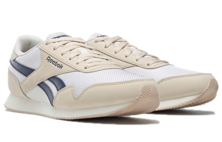 Lookbook Reebok Classic Jogger 3.0 Beige/Blauw ''Wit'' GW7775