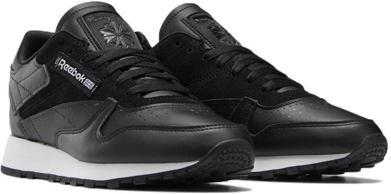 Reebok Classic Leather 'Hitam Kelabu Sejuk' GX6191 Lookbook Reebok Classic Leather 'Hitam Kelabu Sejuk' GX6191