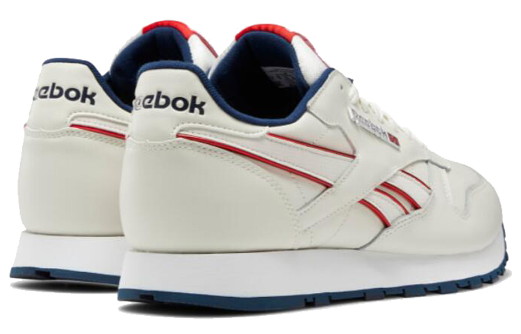 Shop 锐步经典皮革‘粉笔海军蓝红’ DV8628