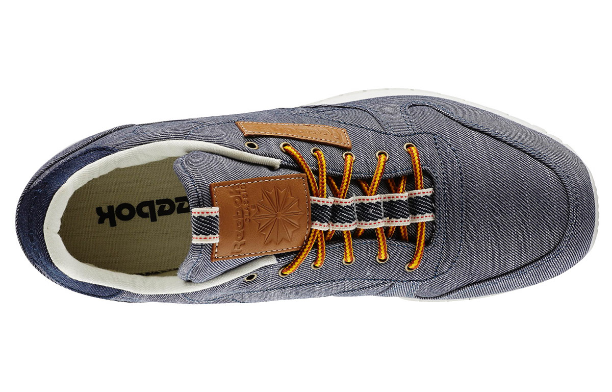 Shop Reebok Classic Leather Dp 深藏青藍 跑步鞋