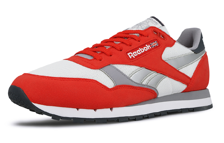 Lookbook リーボック クラシックレザー 赤/グレー CN3778