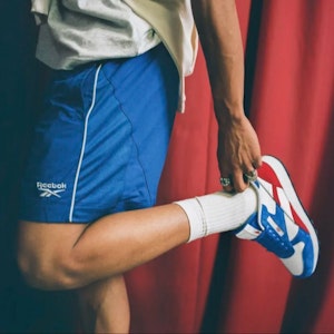 Reebok Classic Leather 'Hazlo Tuyo - Azul Vector Rojo' GY1522 Sizing Reebok Classic Leather 'Hazlo Tuyo - Azul Vector Rojo' GY1522