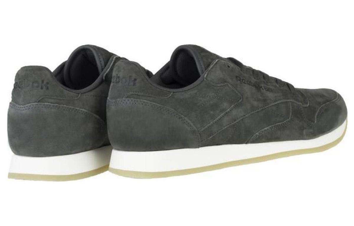 Shop Reebok 经典皮革"苔绿色" BD3965