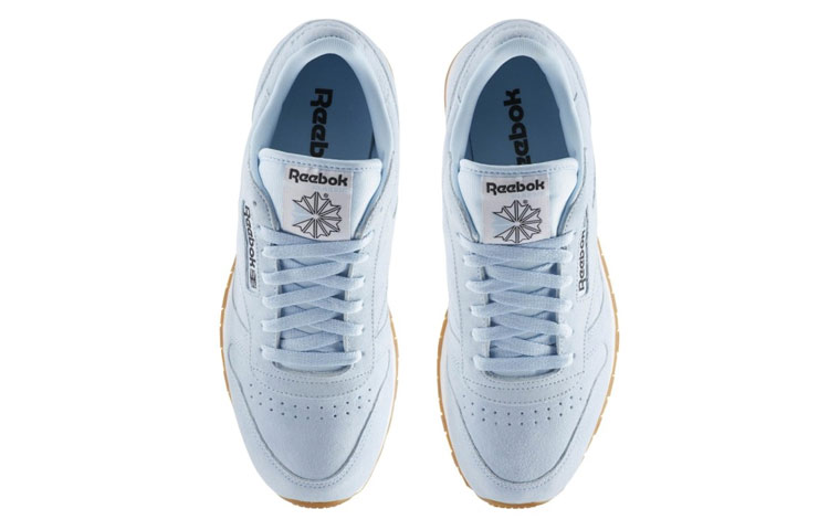 Shop リーボック クラシックレザー「パステルブルー」 BS8967