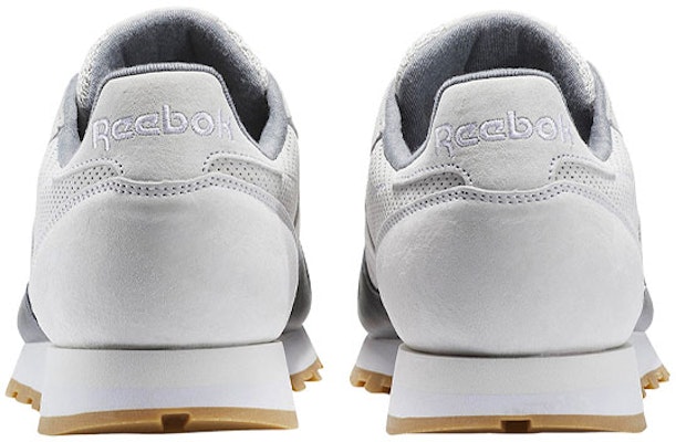 Reebok Classic Leather 'Biru Batu Tulisan yang Dicuci Pasir' BS9745 Lookbook Reebok Classic Leather 'Biru Batu Tulisan yang Dicuci Pasir' BS9745