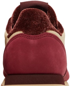 Reebok 經典皮革「情人節」IE4100 Sizing Reebok 經典皮革「情人節」IE4100