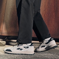 Reebok Classic Leather 'Winterized - Putih Kelabu Tulin' 100074286 Cheap Reebok Classic Leather 'Winterized - Putih Kelabu Tulin' 100074286