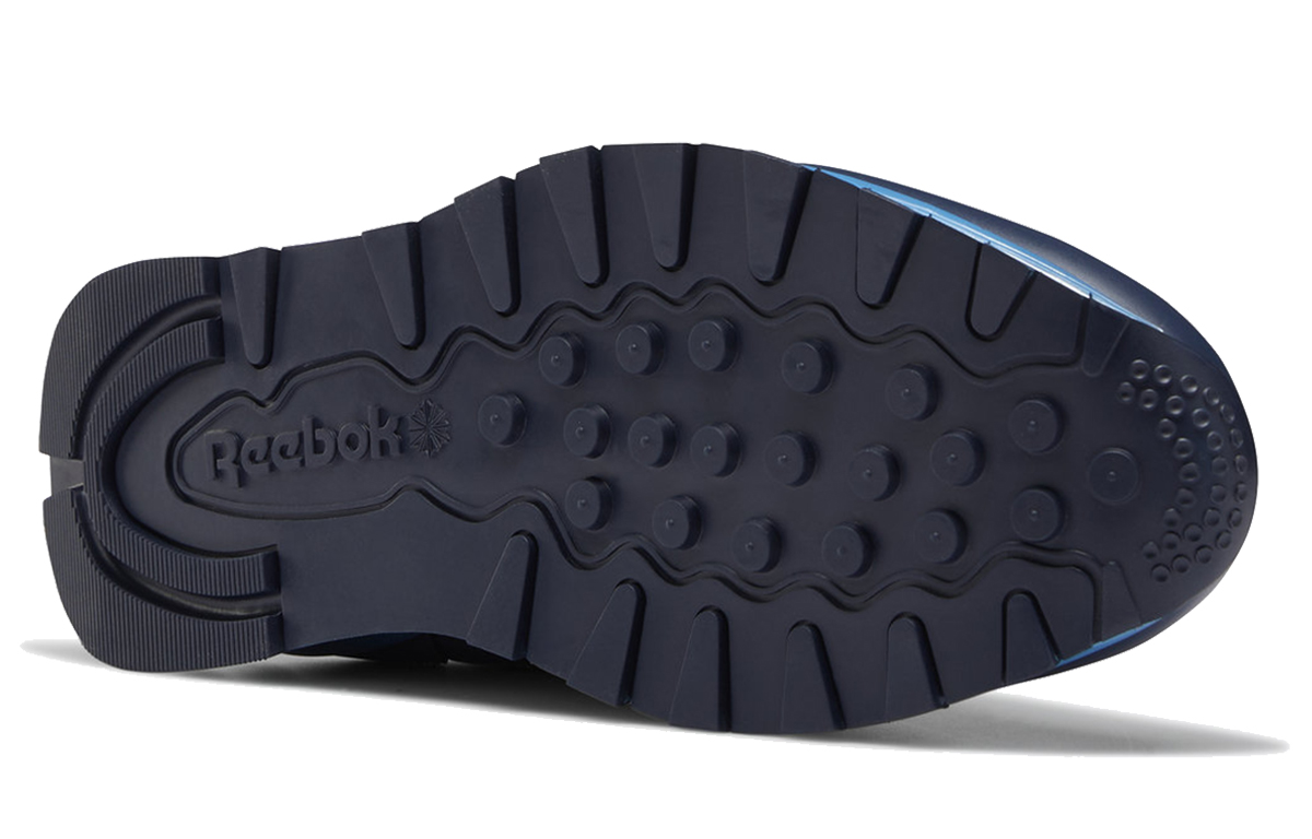 Shop 锐步经典皮革深蓝款 DV8624