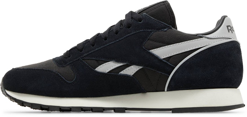 리복 클래식 레더 고어텍스 '코어 블랙' (Reebok Classic Leather Gore-Tex 'Core Black') H05012 Lookbook 리복 클래식 레더 고어텍스 '코어 블랙' (Reebok Classic Leather Gore-Tex 'Core Black') H05012