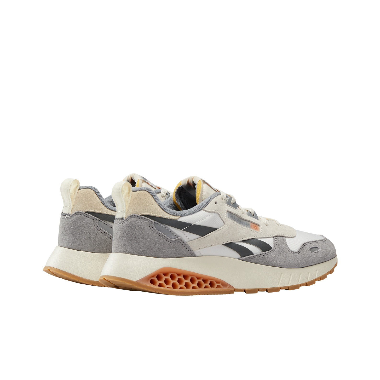 Lookbook リーボック クラシックレザー ヘキサライト ロー「グレー ホワイト」 100201106