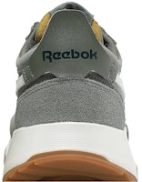 Reebok Classic Leather Legacy 'Harmony Green' - Hijau Harmoni FY7560 Sizing Reebok Classic Leather Legacy 'Harmony Green' - Hijau Harmoni FY7560
