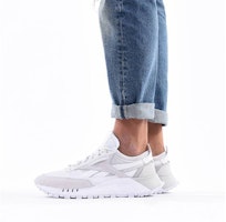 リーボック クラシックレザー レガシー 白/スカルグレー FY7379 Sizing リーボック クラシックレザー レガシー 白/スカルグレー FY7379