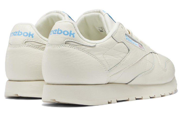 Shop Reebok经典皮革低帮‘米色’ DV8813