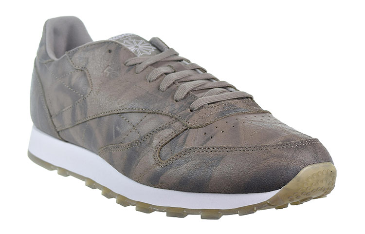Lookbook Reebok Classic Leather Low 'Kenyamanan Bernapas Abu-abu' CN0381