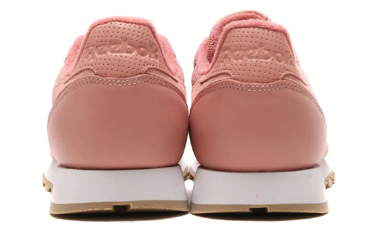 Shop Reebok Classic Leather Low Top Tahan Lasak 'Pink' BS9723