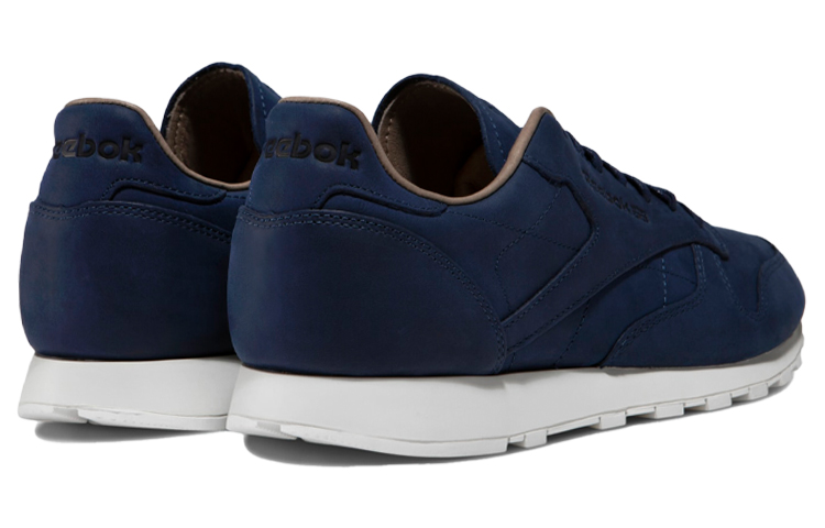 Shop Reebok Classic Leather Lux Pw 舒適透氣 復古休閒運動鞋 藏藍