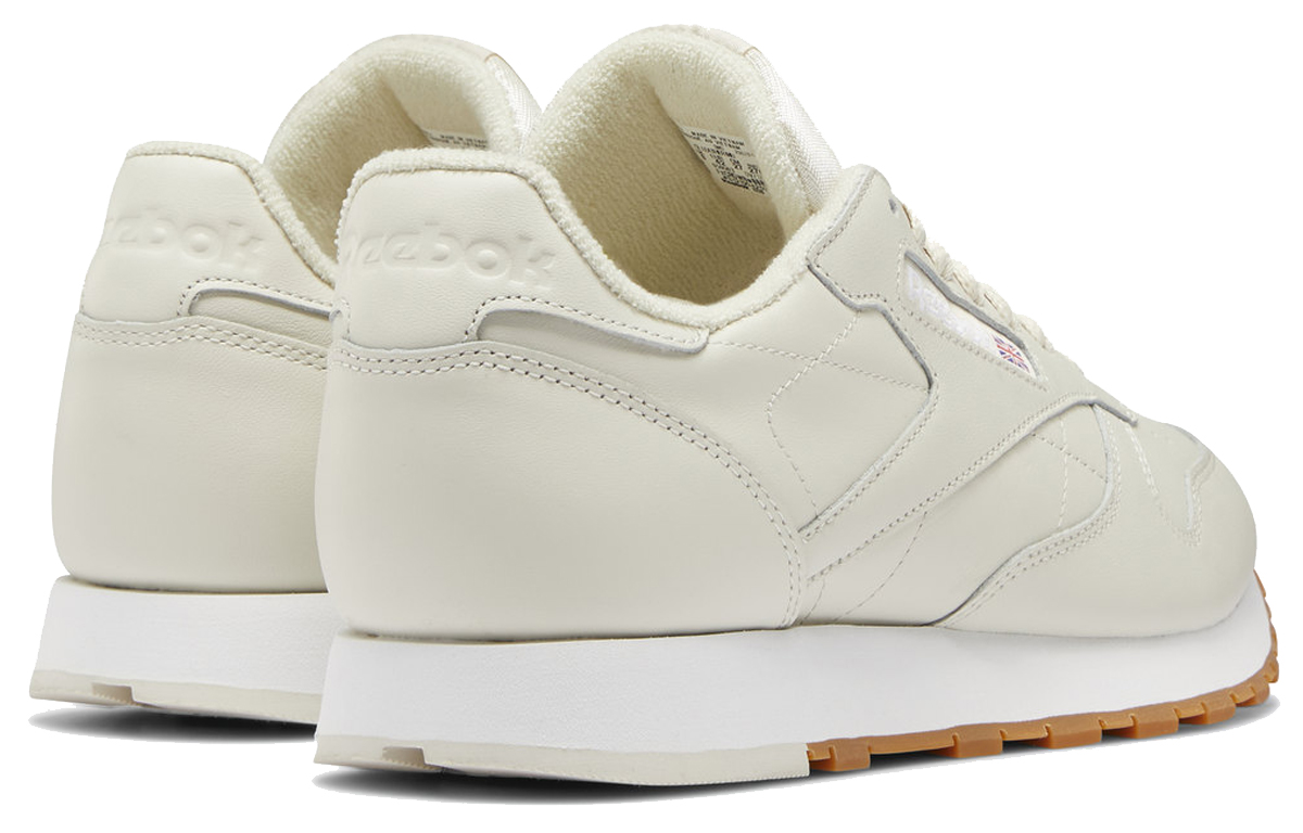 Lookbook Reebok Classic Leather Sepatu Kasual Olahraga 'Cream y' DV7171