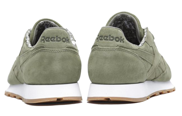 Shop 銳步經典皮革Tdc耐磨低筒跑步鞋男款橄欖綠