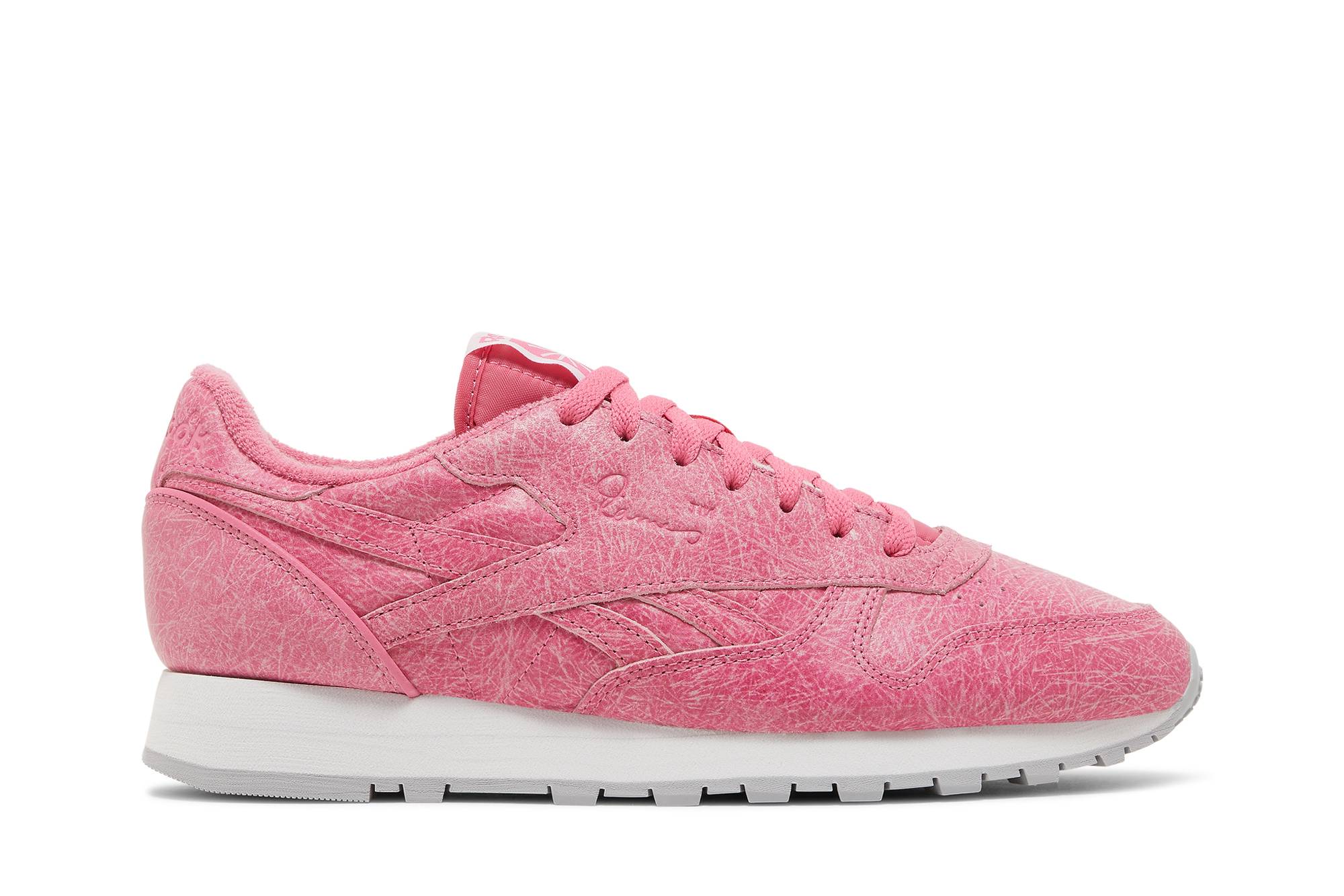 Buy 锐步经典皮革 x Eames Office '玻璃纤维系列 - 太空粉' FZ5860