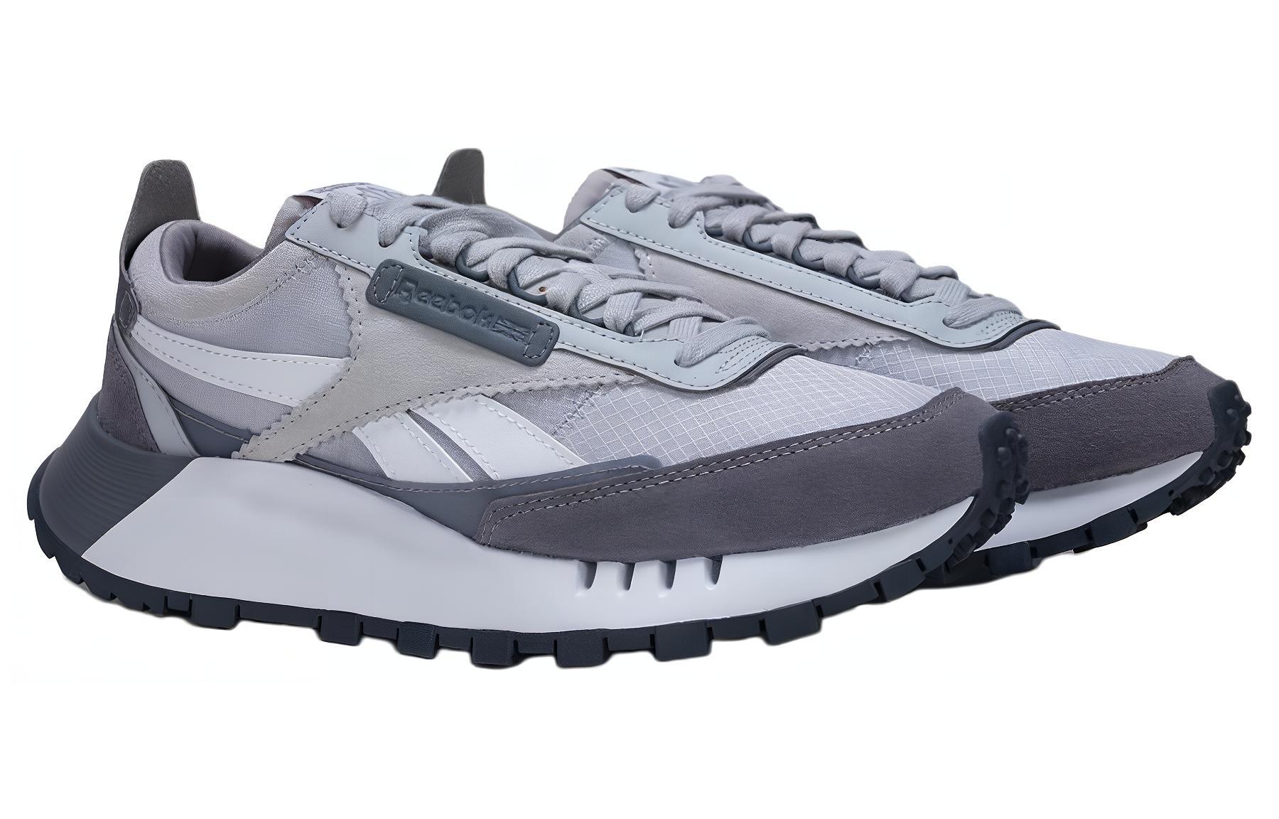 Lookbook Reebok Classic Legacy Sepatu 'Abu-Abu Putih' 100222339