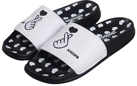 锐步经典爱系列黑白拖鞋 EF8146 Lookbook 锐步经典爱系列黑白拖鞋 EF8146