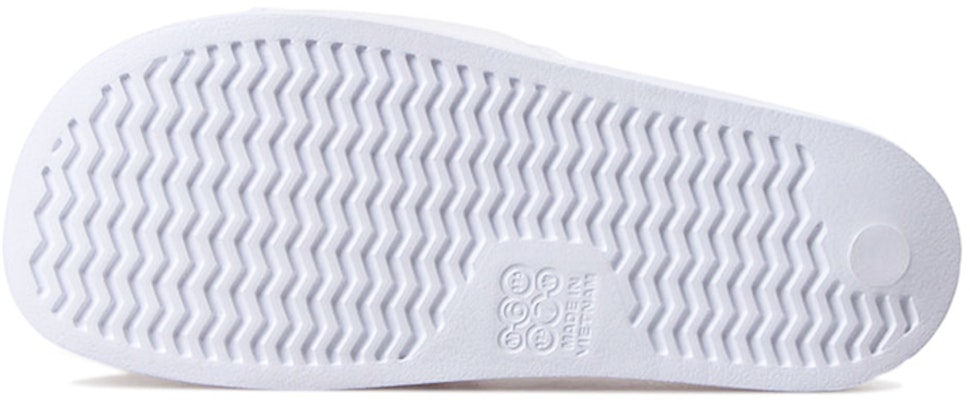 리복 클래식 러브 화이트 슬리퍼 (Reebok keullaesik leobeu hwaiteu seullipeo) EF8147 Purchase 리복 클래식 러브 화이트 슬리퍼 (Reebok keullaesik leobeu hwaiteu seullipeo) EF8147