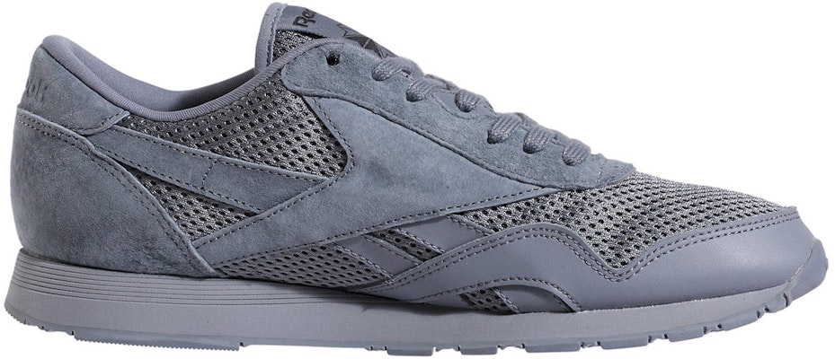 Sepatu Lari Reebok Classic Nylon Mesh Abu-Abu BS7602 Order Sepatu Lari Reebok Classic Nylon Mesh Abu-Abu BS7602