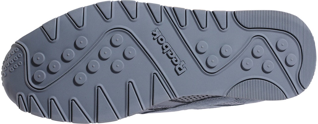 Sepatu Lari Reebok Classic Nylon Mesh Abu-Abu BS7602 Details for Sepatu Lari Reebok Classic Nylon Mesh Abu-Abu BS7602