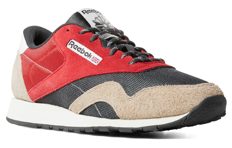 Lookbook リーボック クラシック ナイロン (赤茶) CN7197