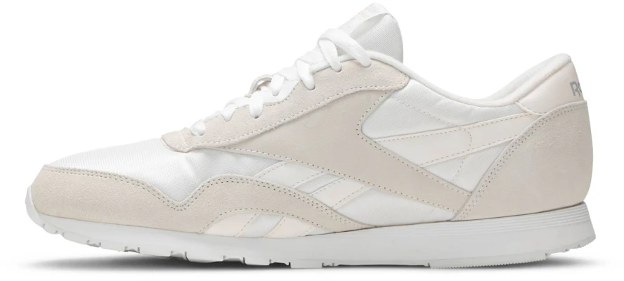 Reebok Classic Nylon OG 'Putih Abu-Abu Terang' 6390 Lookbook Reebok Classic Nylon OG 'Putih Abu-Abu Terang' 6390