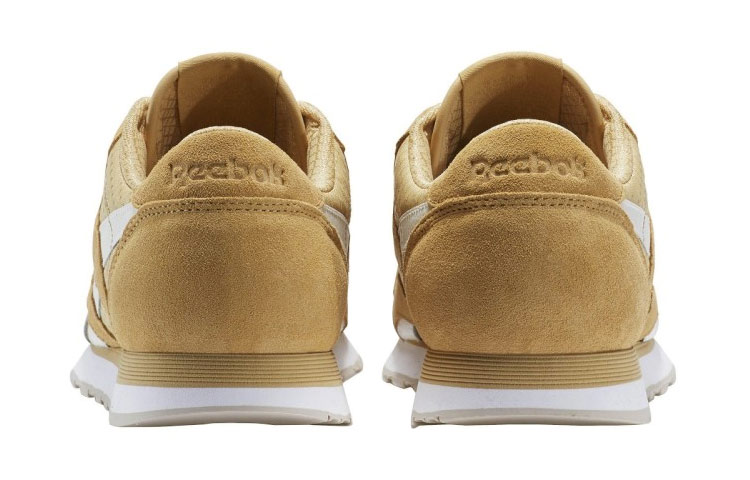 Shop 锐步经典尼龙RS '舒适透气低帮棕色' BS8270